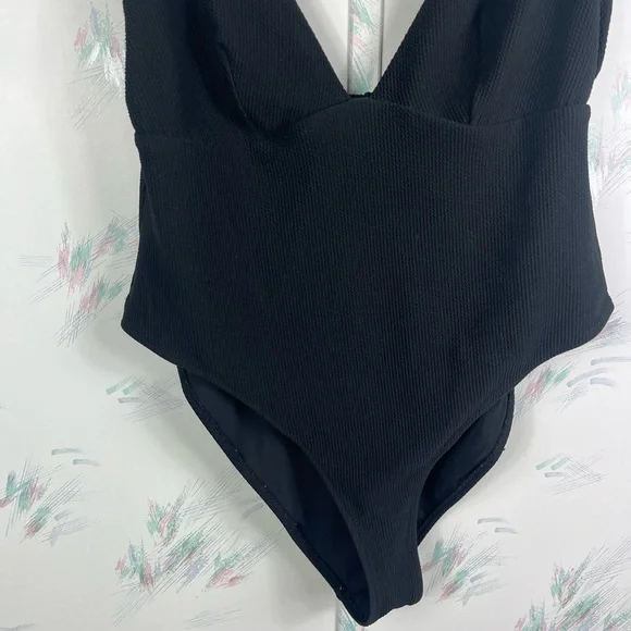 H&M Black High Leg Ribbed Swimsuit V-neck XL - Picture 4 of 9